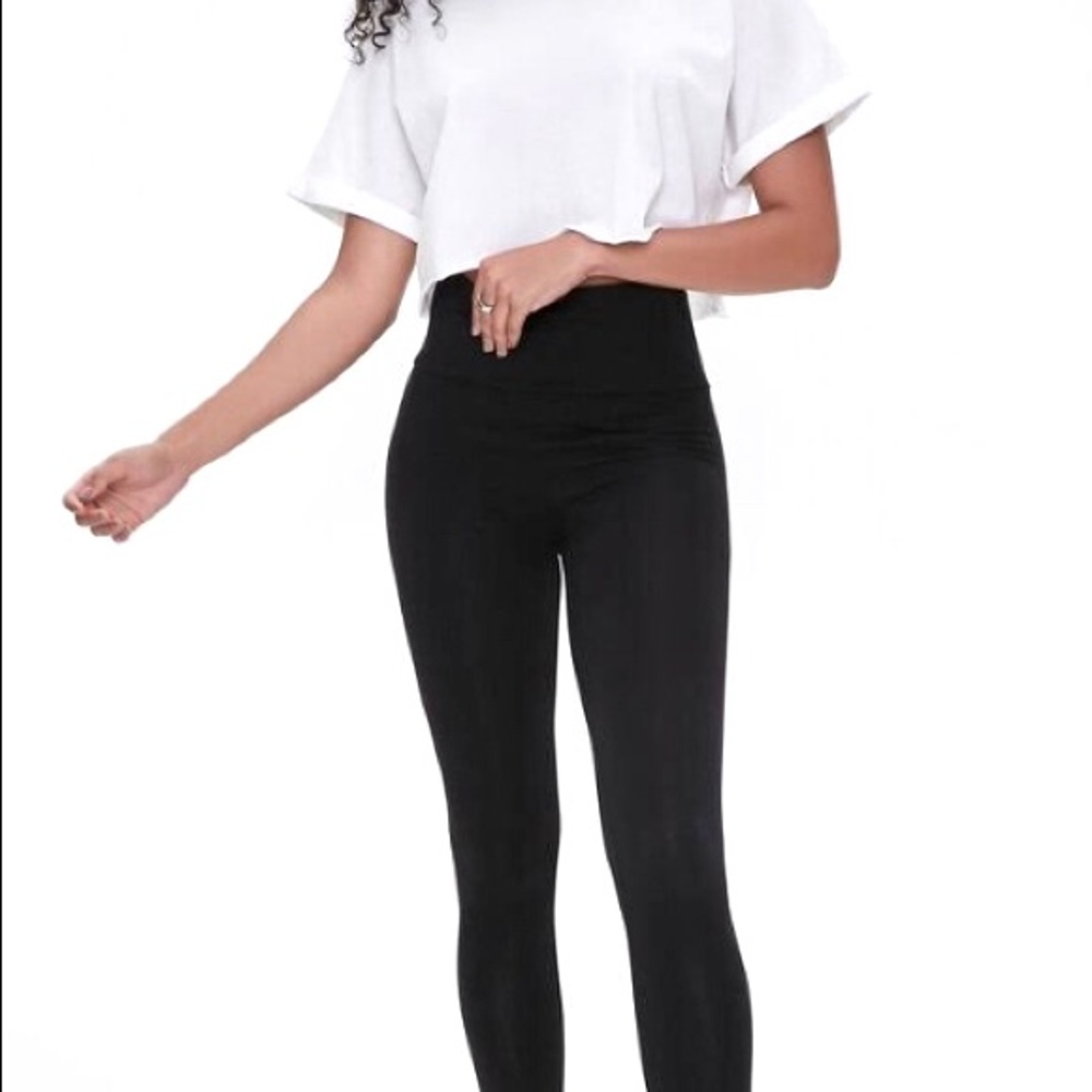 *NWOT* Bundle of 8// HIGH WAISTED LEGGINGS